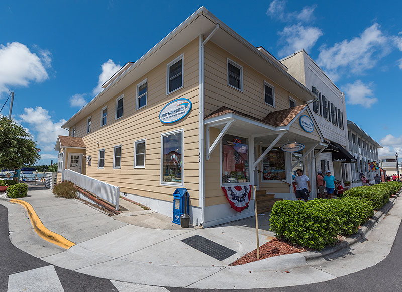 Kitty Hawk Kites in Beaufort NC