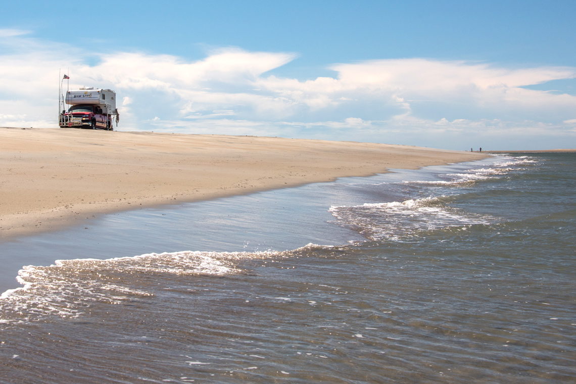Driving on the Beach - Crystal Coast 4x4 Beaches