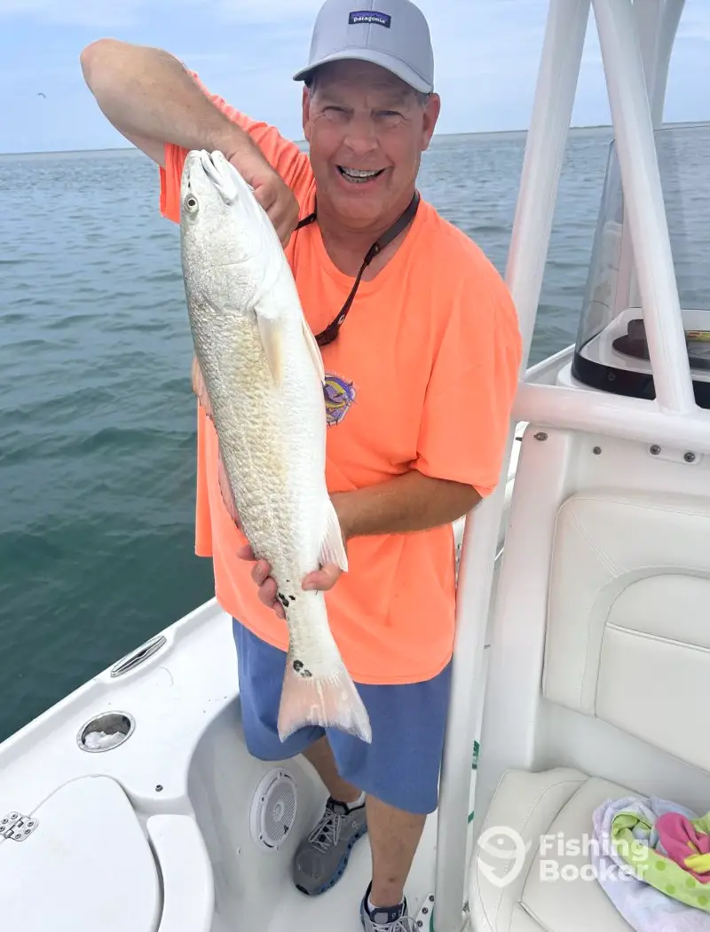 Reel Addiction Charters charter image 3