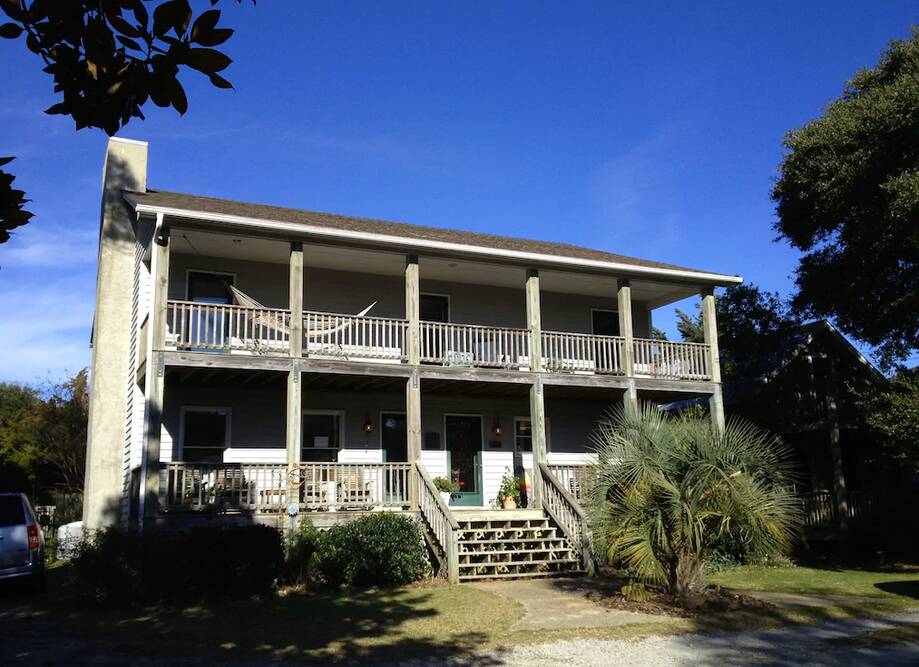  Wild Ponies Vacation rental home in Beaufort, NC