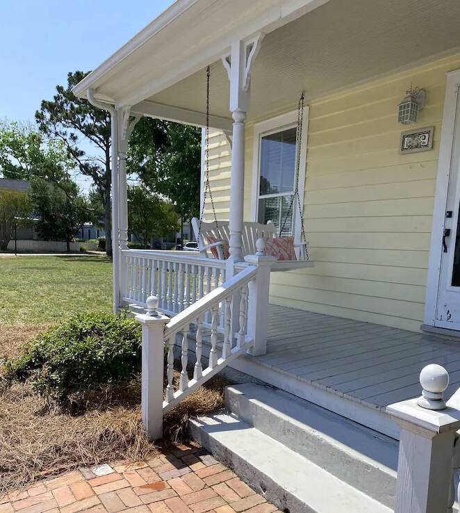 Historic home in... Vacation rental home in Beaufort, NC settings
